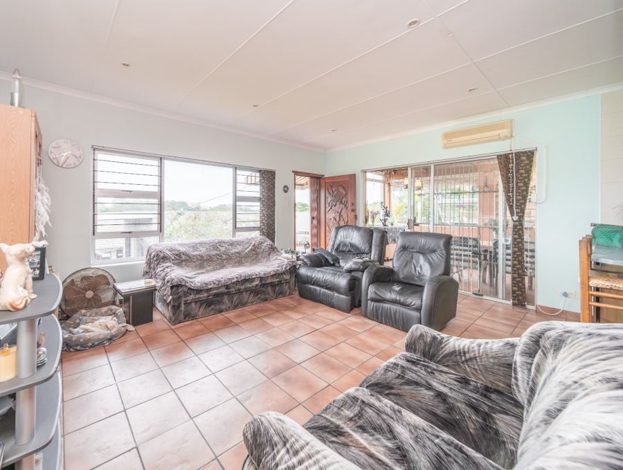 6 Bedroom Property for Sale in Cambridge Eastern Cape